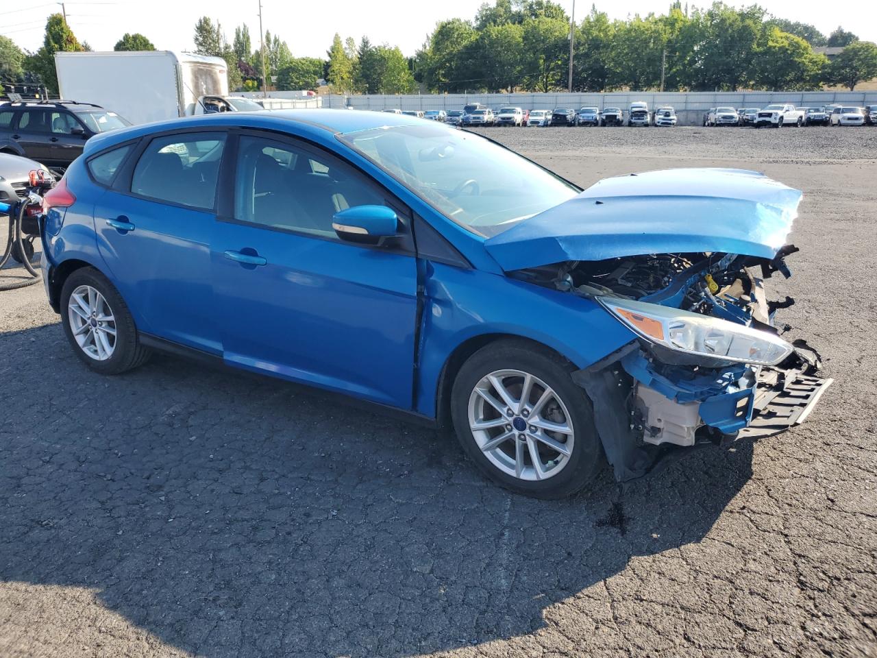 2017 Ford Focus VIN 1FADP3K24HL214891 Copart auction photo, vandalism / front end damage thumbnail 4