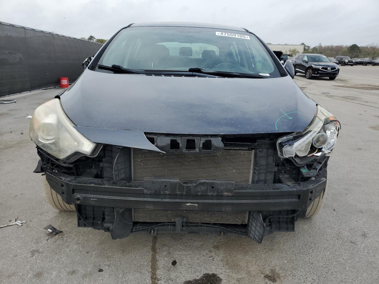 2015 KIA Forte VIN KNAFX5A88F5334471 Copart auction photo, front end / side damage thumbnail 5