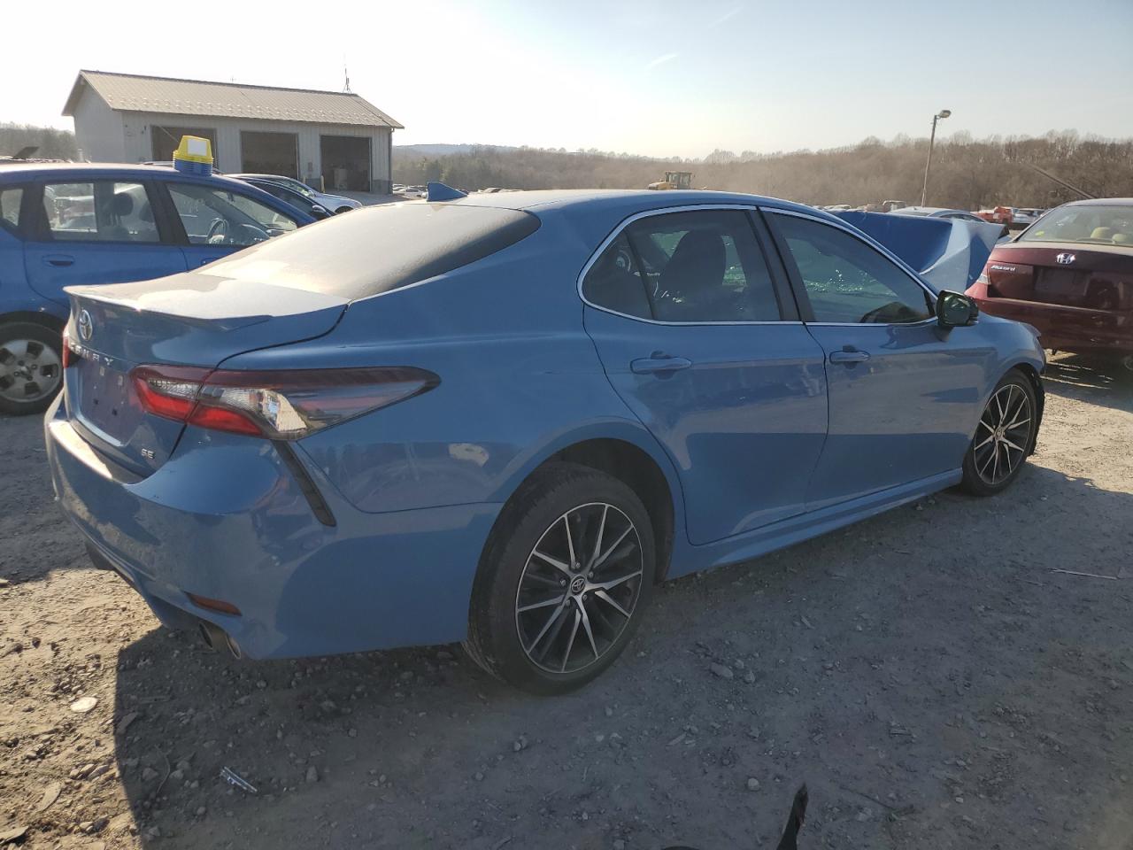 2024 Toyota Camry VIN 4T1G11AK4RU206442 Copart auction photo, front end / minor dent/scratches damage thumbnail 3