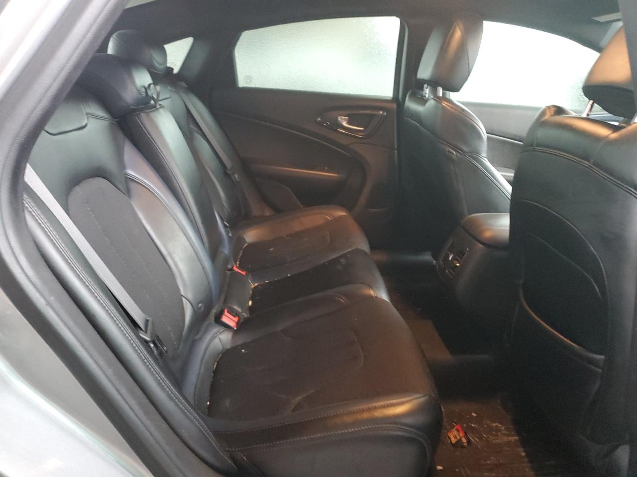 2015 Chrysler 200 VIN 1C3CCCBB8FN721624 Copart auction photo, front end damage thumbnail 10