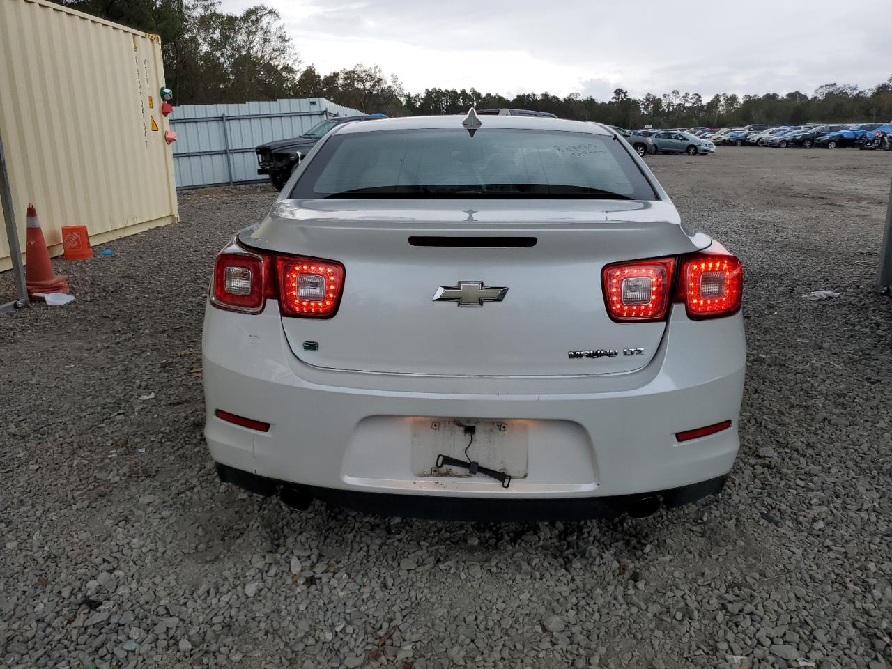 2016 Chevrolet Malibu VIN 1G11E5SA6GF101875 Copart auction photo, front end damage thumbnail 6