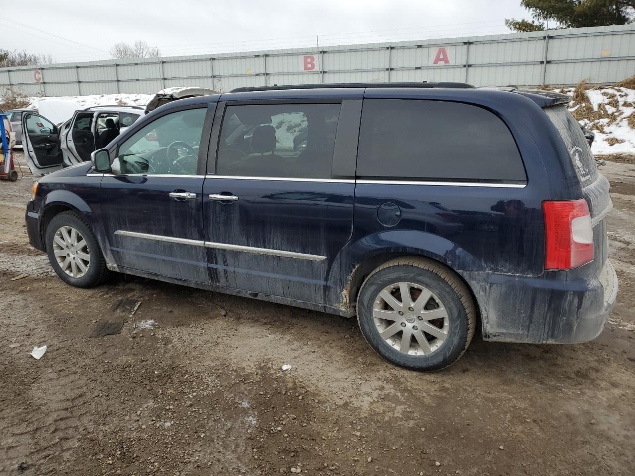 2012 Chrysler Town & Country VIN 2C4RC1CG6CR227930 Copart auction photo, front end / minor dent/scratches damage thumbnail 2