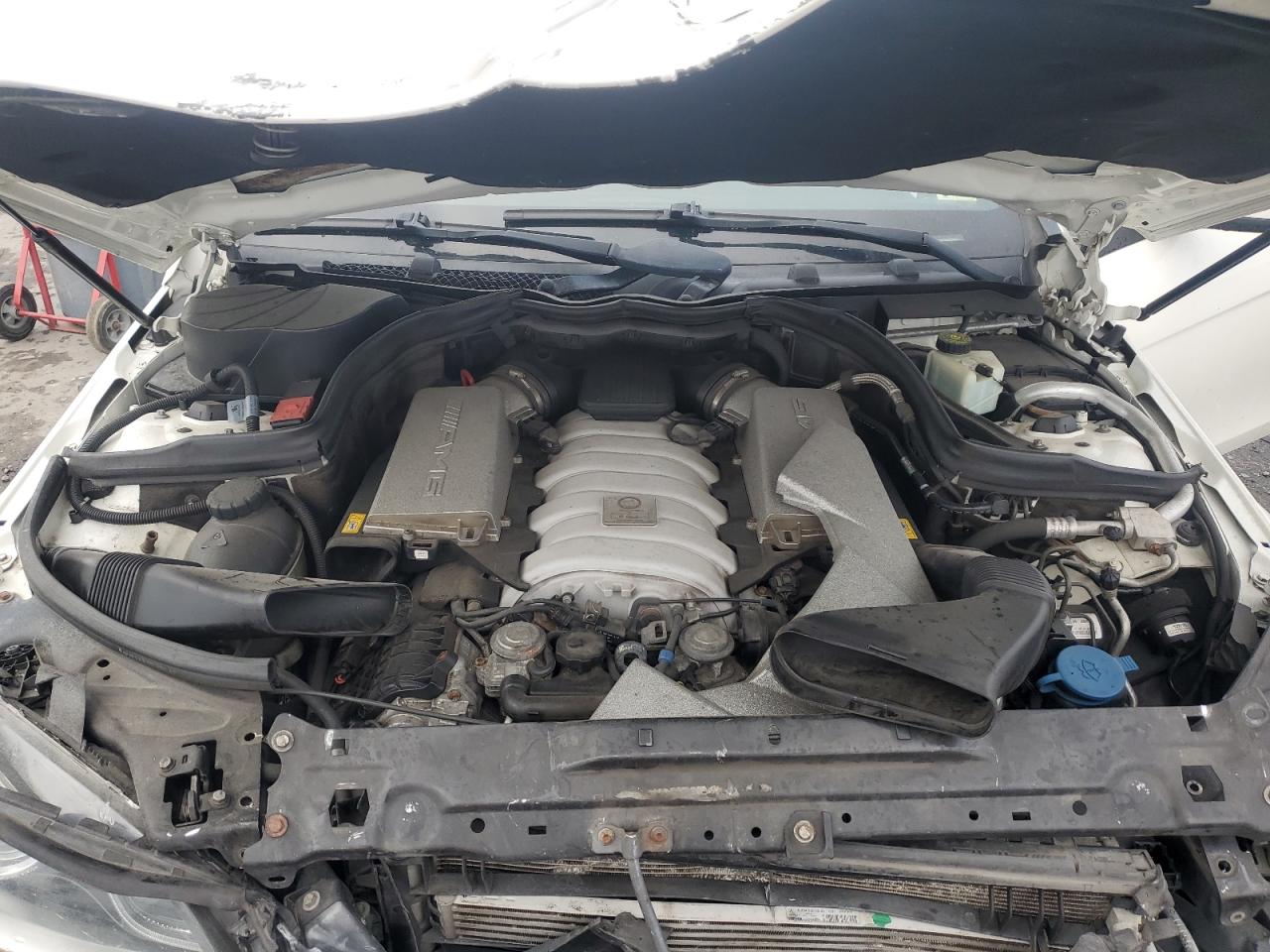 2012 Mercedes-Benz C-klasse VIN WDDGJ7HB2CF806441 Copart auction photo, front end / minor dent/scratches damage thumbnail 11