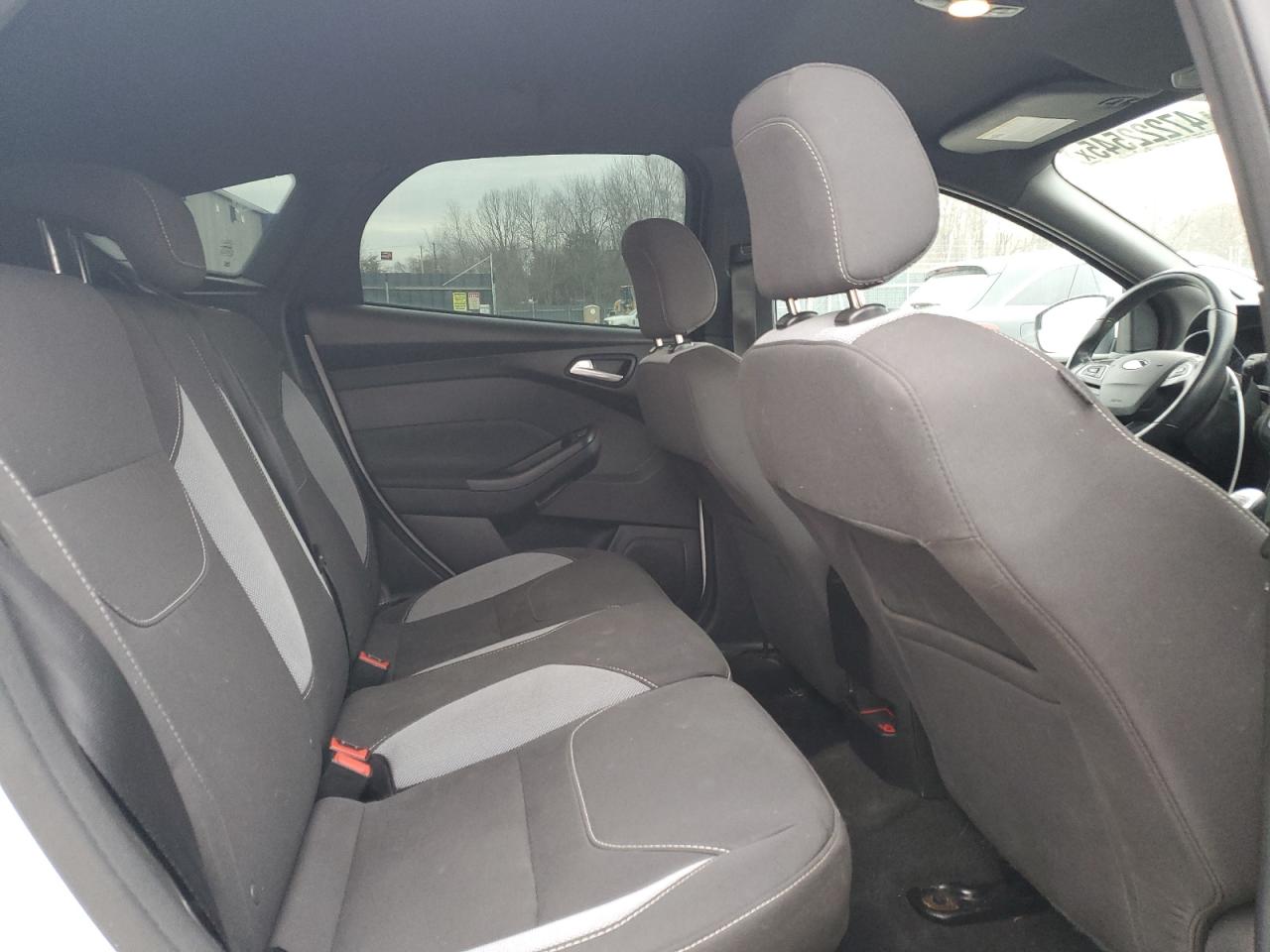 2018 Ford Focus VIN 1FADP3L94JL245267 Copart auction photo, all over / undercarriage damage thumbnail 10
