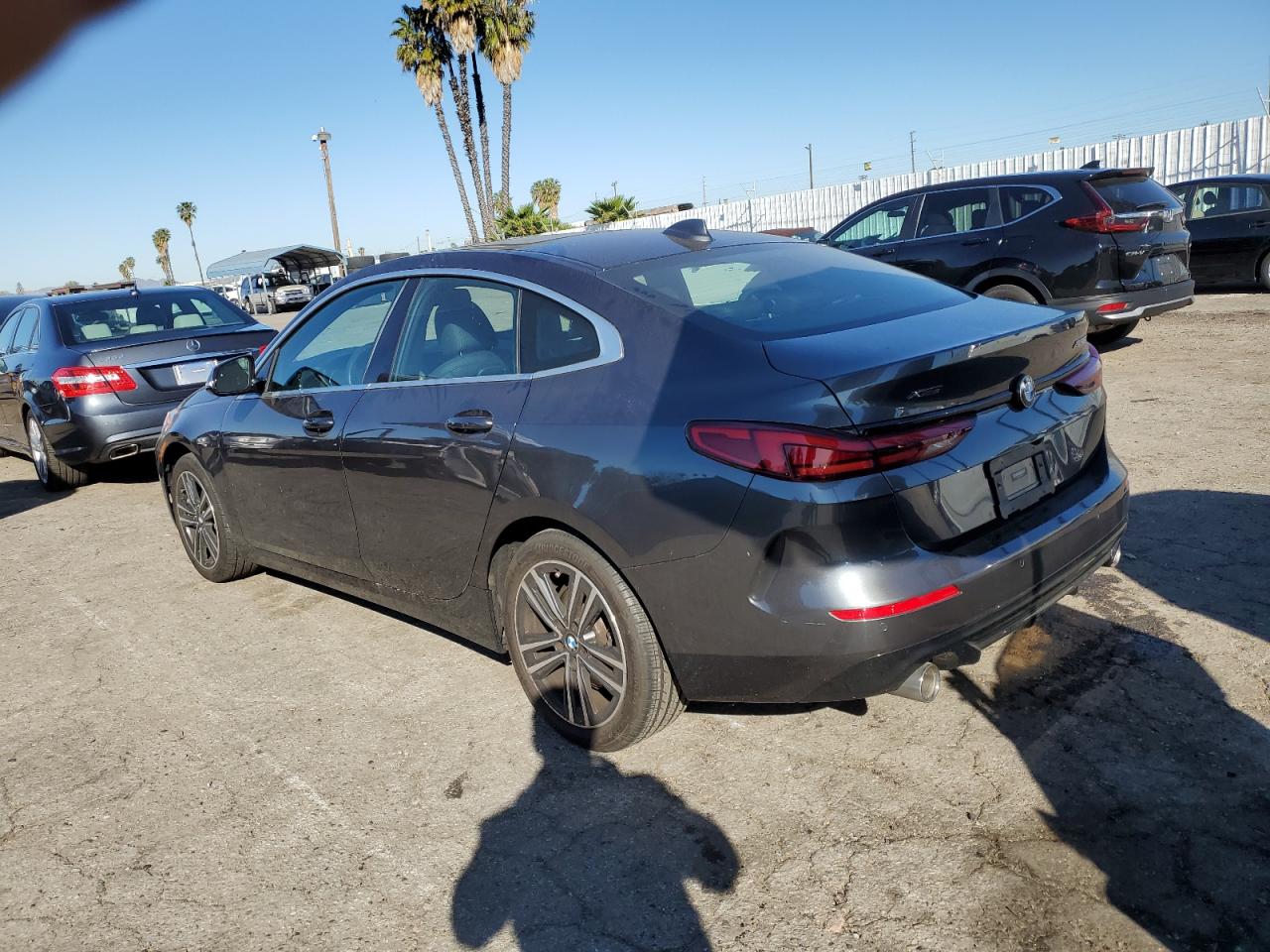 2020 BMW 2er VIN WBA73AK06L7G08268 Copart auction photo, water/flood / minor dent/scratches damage thumbnail 2