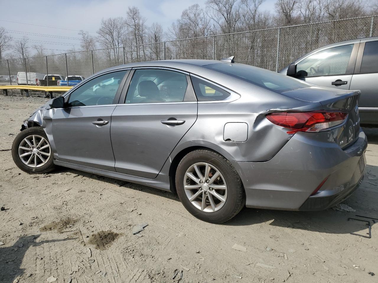 2019 Hyundai Sonata VIN 5NPE24AF9KH774764 Copart auction photo, front end / undercarriage damage thumbnail 2