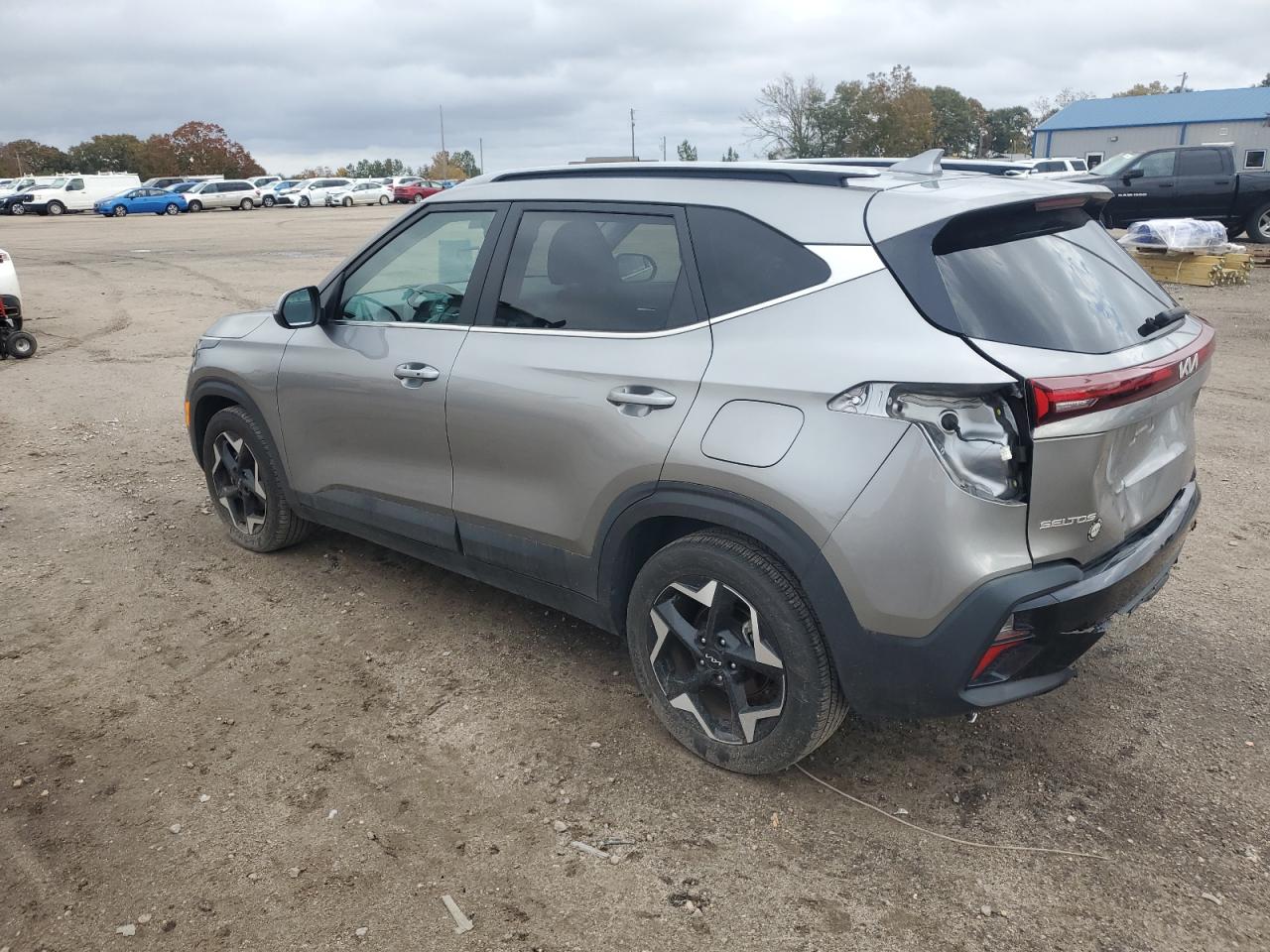 2024 KIA Seltos VIN KNDER2AA1R7471853 Copart auction photo, rear end / side damage thumbnail 2