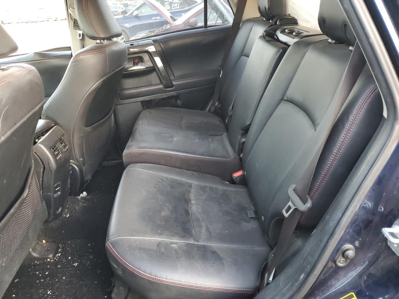 2018 Toyota 4Runner VIN JTEBU5JR8J5568598 Copart auction photo, frame damage / side damage thumbnail 11