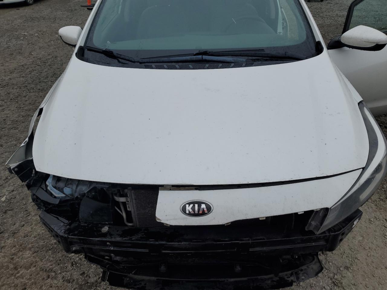 2018 KIA Forte VIN 3KPFL4A73JE211500 Copart auction photo, front end damage thumbnail 12