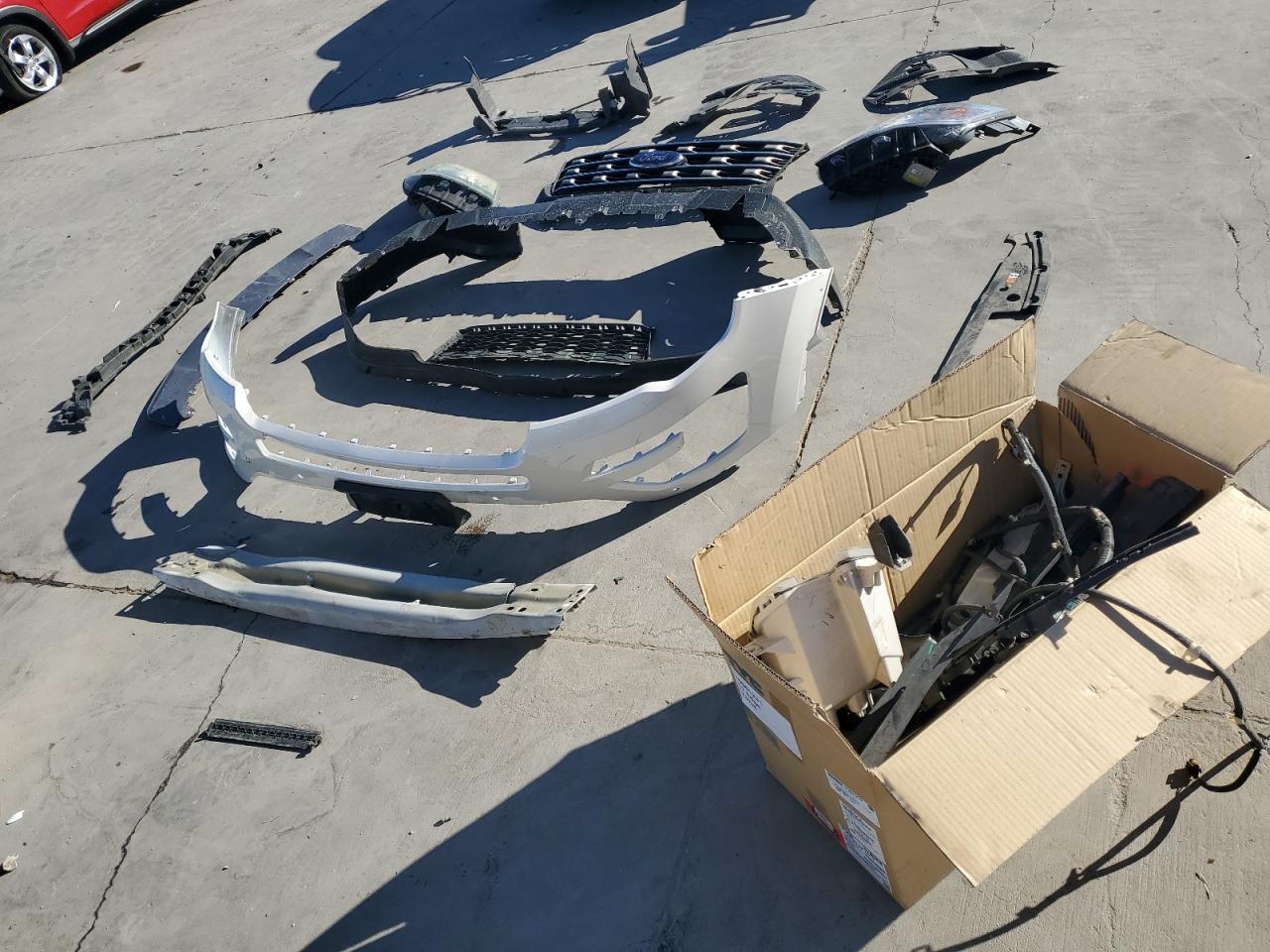2016 Ford Explorer VIN 1FM5K7D80GGB33525 Copart auction photo, front end damage thumbnail 13