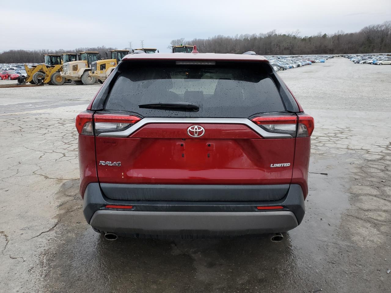 2020 Toyota RAV 4 VIN 2T3Y1RFV4LC084252 Copart auction photo, front end / side damage thumbnail 6