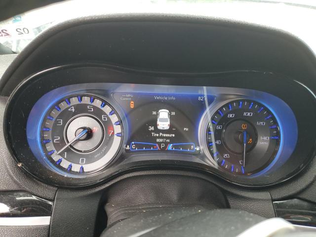 2019 Chrysler 300 VIN 2C3CCABG1KH555482 Copart auction photo, side / rear end damage thumbnail 9