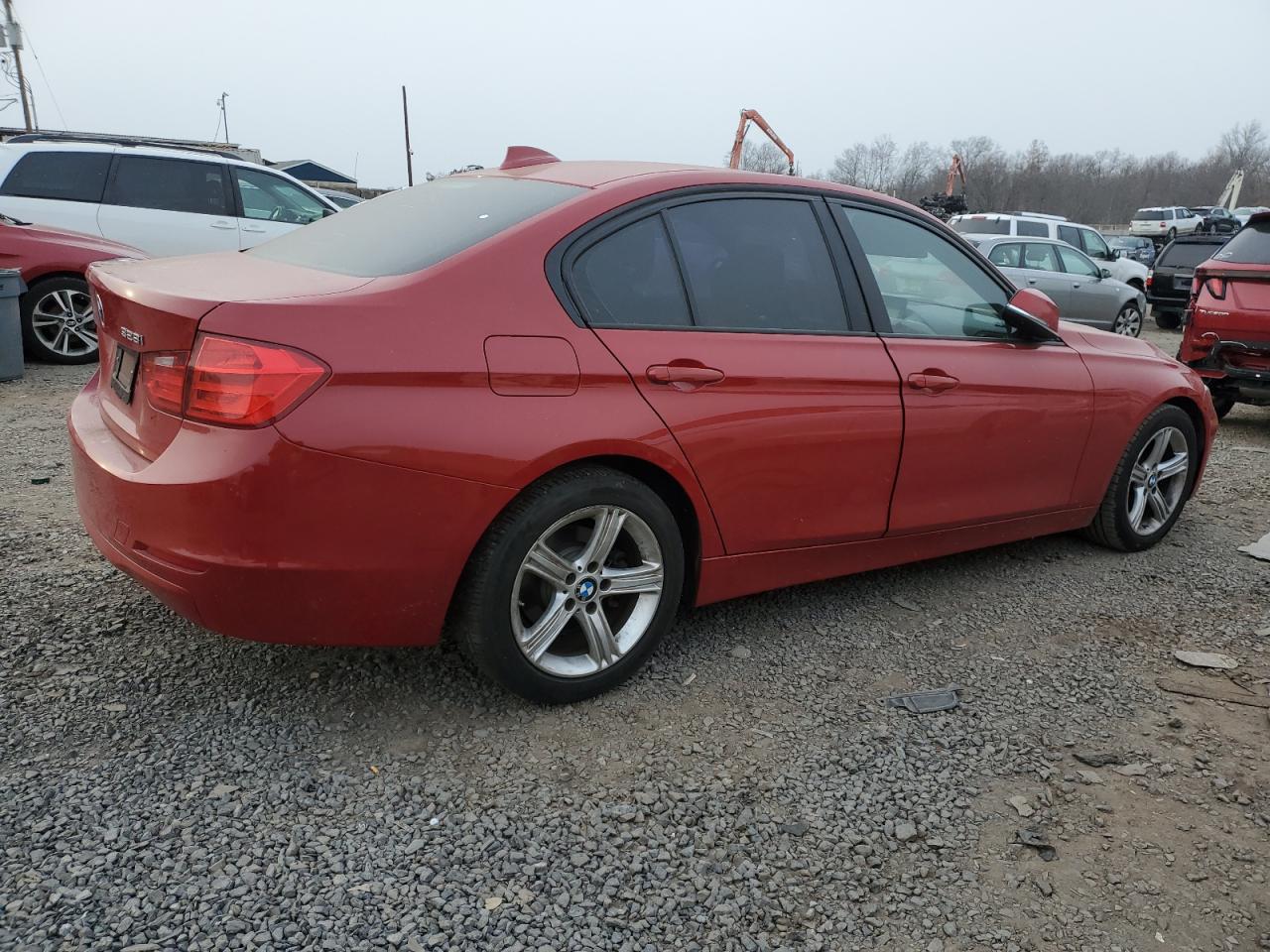 2014 BMW 3er VIN WBA3A5C55EF604689 Copart auction photo, normal wear damage thumbnail 3