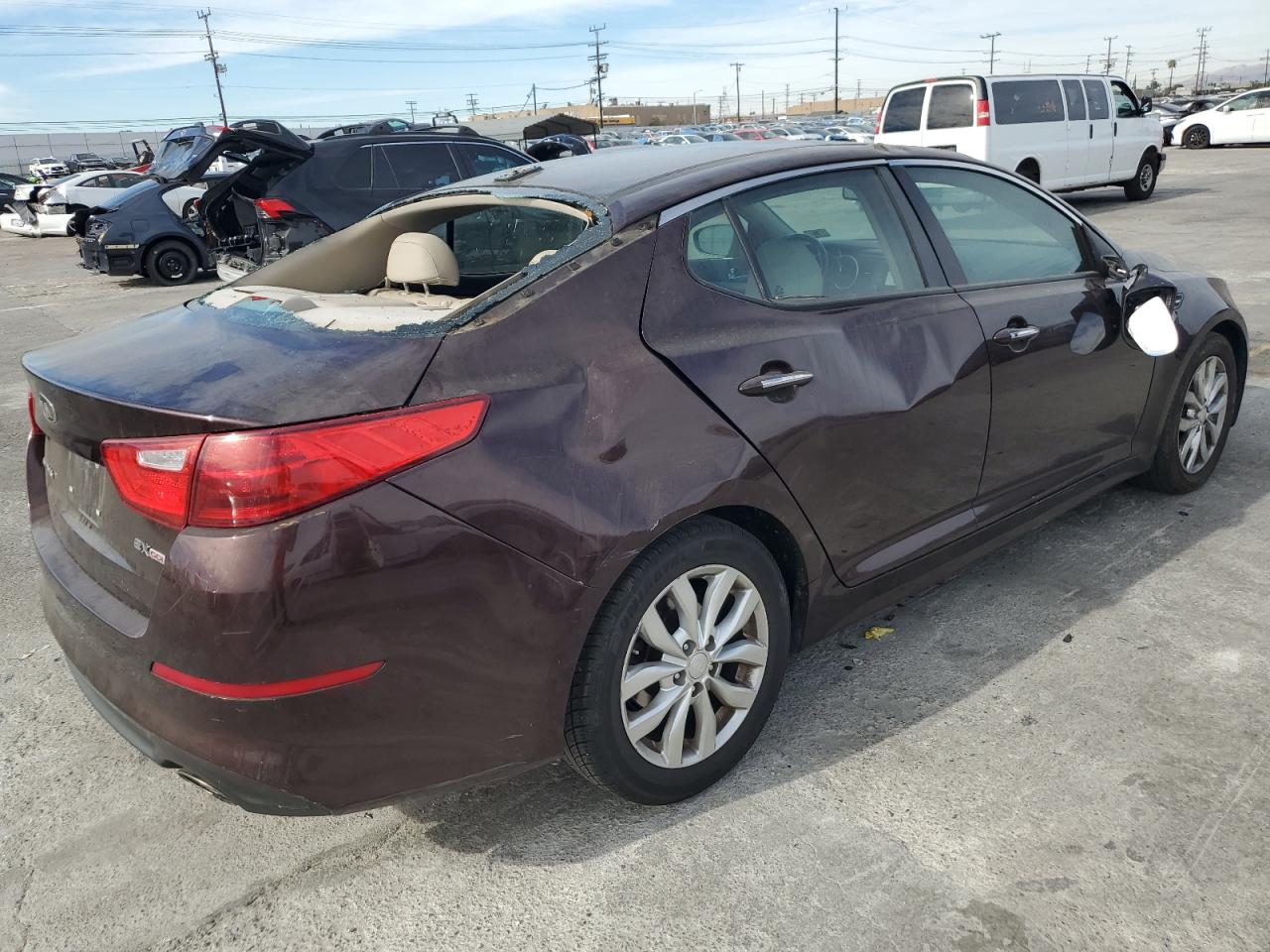 2015 KIA Optima VIN 5XXGN4A75FG410402 Copart auction photo, all over damage thumbnail 3