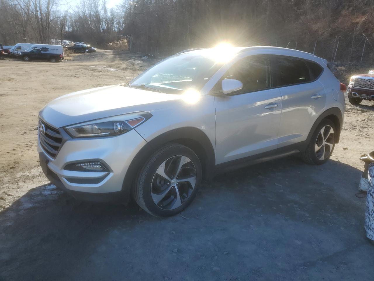 2016 Hyundai Tucson VIN KM8J3CA25GU075613