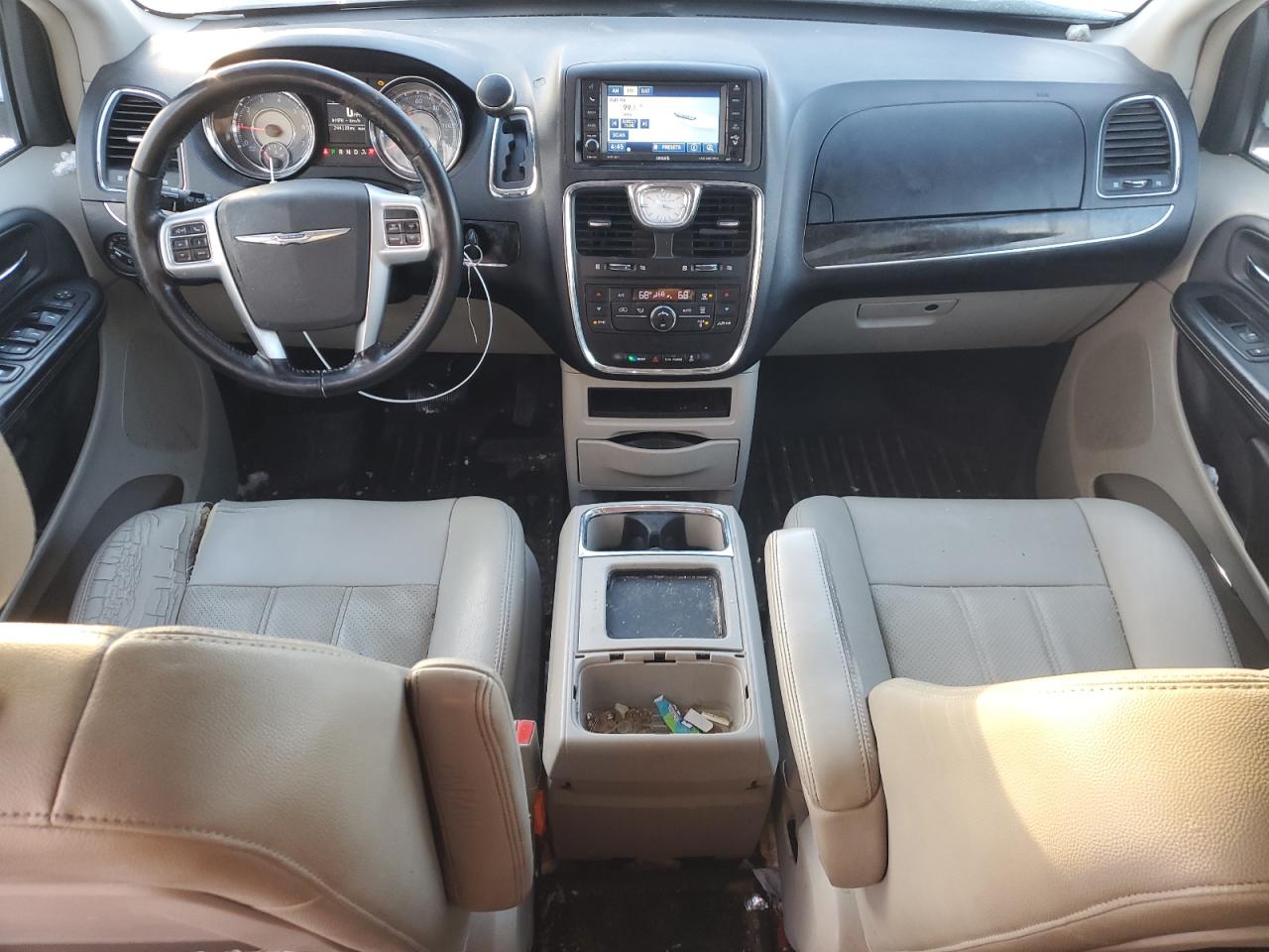 2012 Chrysler Town & Country VIN 2C4RC1BGXCR187949 Copart auction photo, front end damage thumbnail 8