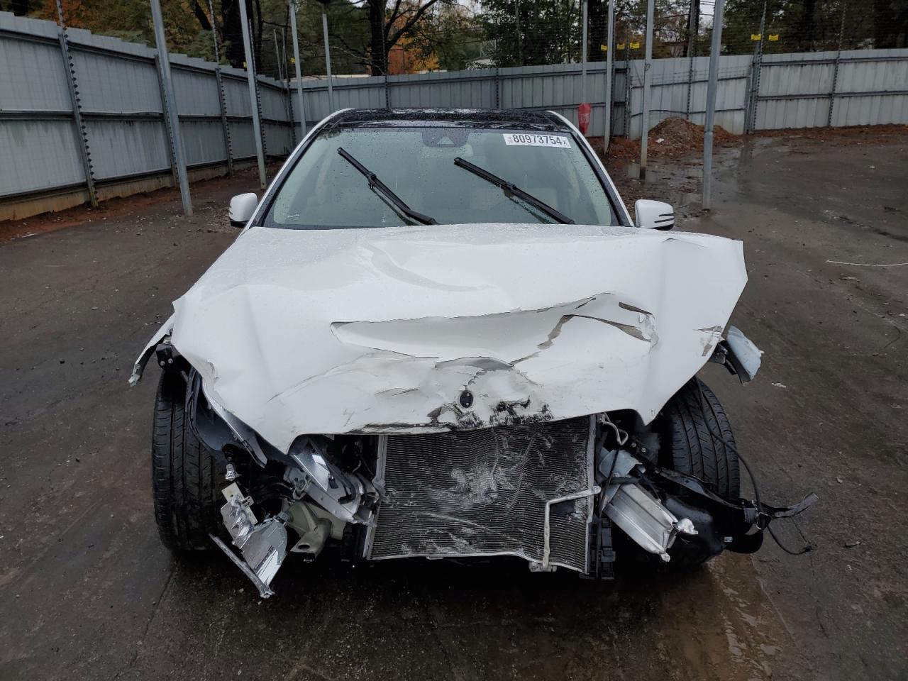 2014 Mercedes-Benz E-klasse VIN WDDHF5KB5EA820952 Copart auction photo, front end damage thumbnail 5