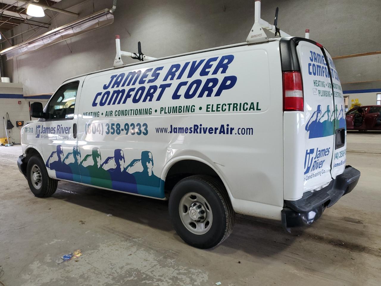 2017 Chevrolet Express VIN 1GCWGAFF1H1191702 Copart auction photo, front end damage thumbnail 2