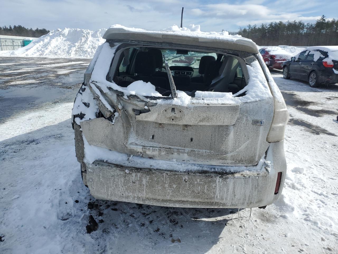 2013 Toyota Prius VIN JTDZN3EU3D3191679 Copart auction photo, front end / all over damage thumbnail 6