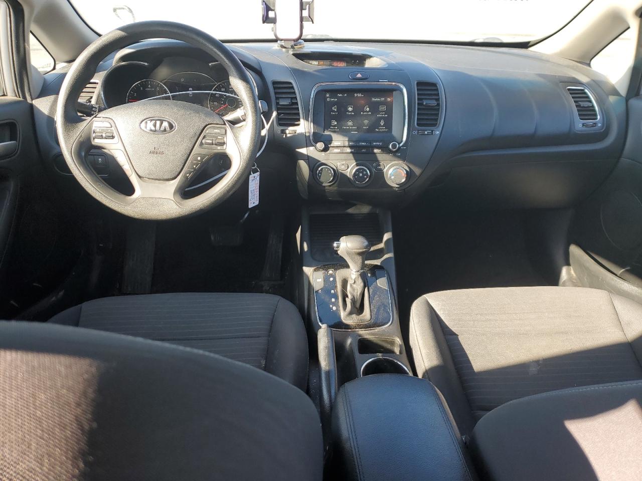 2018 KIA Forte VIN 3KPFL4A7XJE215995 Copart auction photo, front end damage thumbnail 8