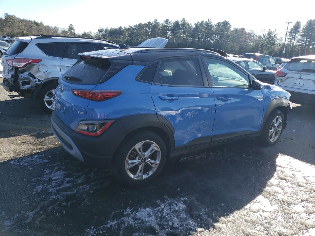 2023 Hyundai Kona VIN KM8K6CAB4PU951762 Copart auction photo, all over / minor dent/scratches damage thumbnail 3