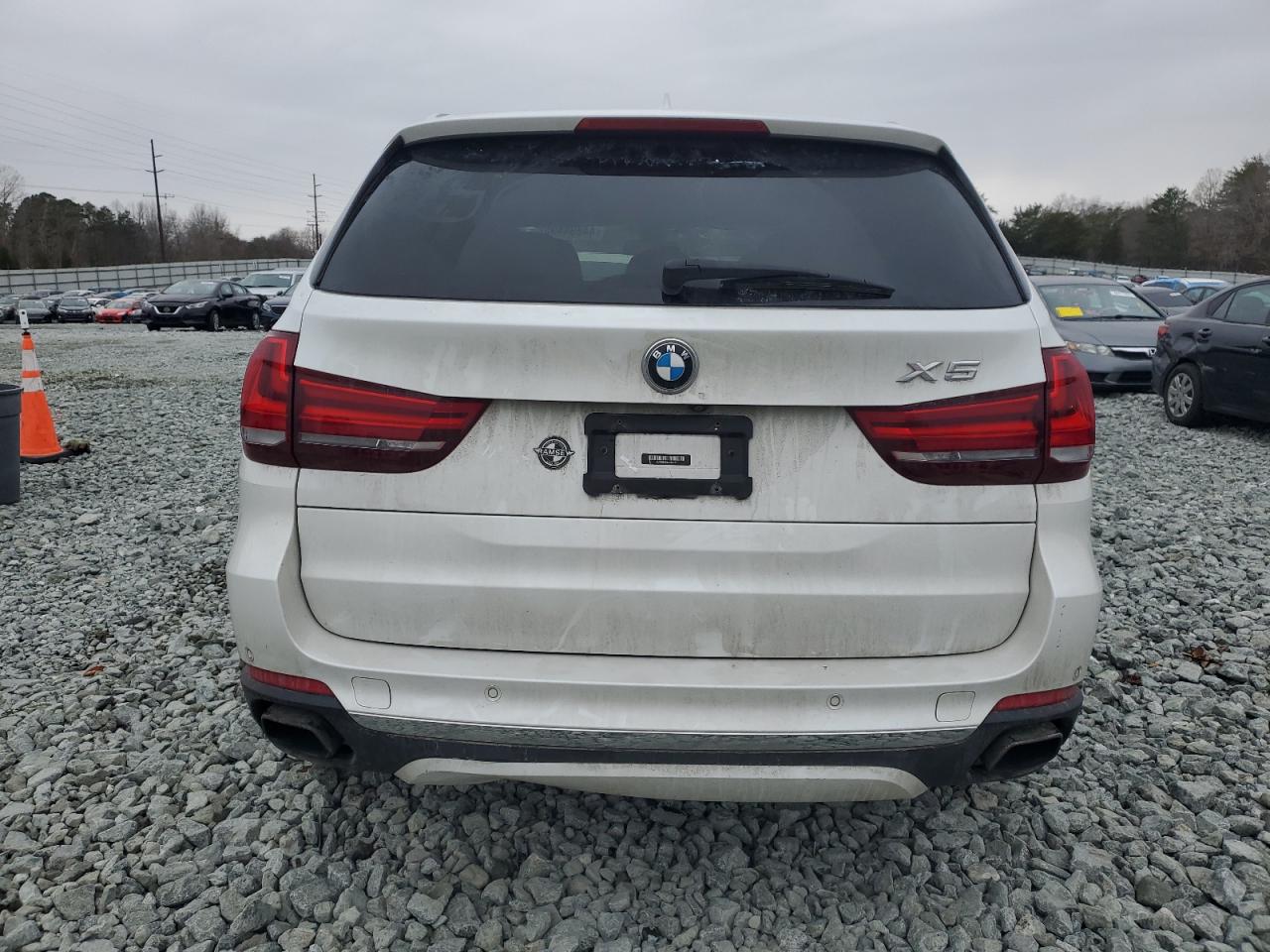 2018 BMW X5 VIN 5UXKR6C54JL069765 Copart auction photo, front end damage thumbnail 6