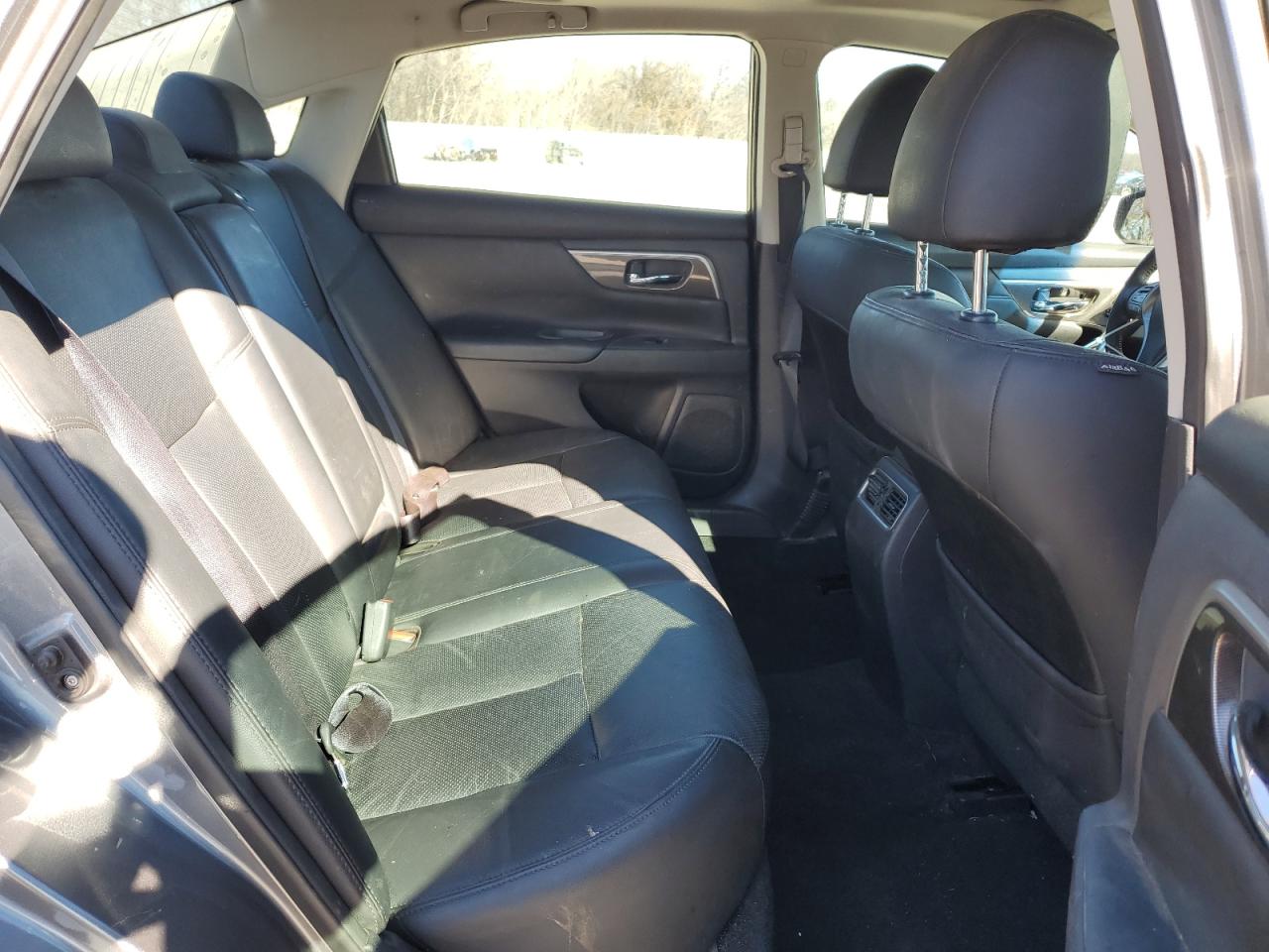 2015 Nissan Altima VIN 1N4AL3AP8FC110932 Copart auction photo, side / minor dent/scratches damage thumbnail 10