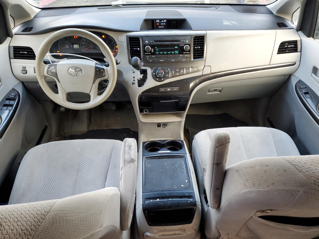 2014 Toyota Sienna VIN 5TDKK3DC1ES446042 Copart auction photo, rear end / side damage thumbnail 8