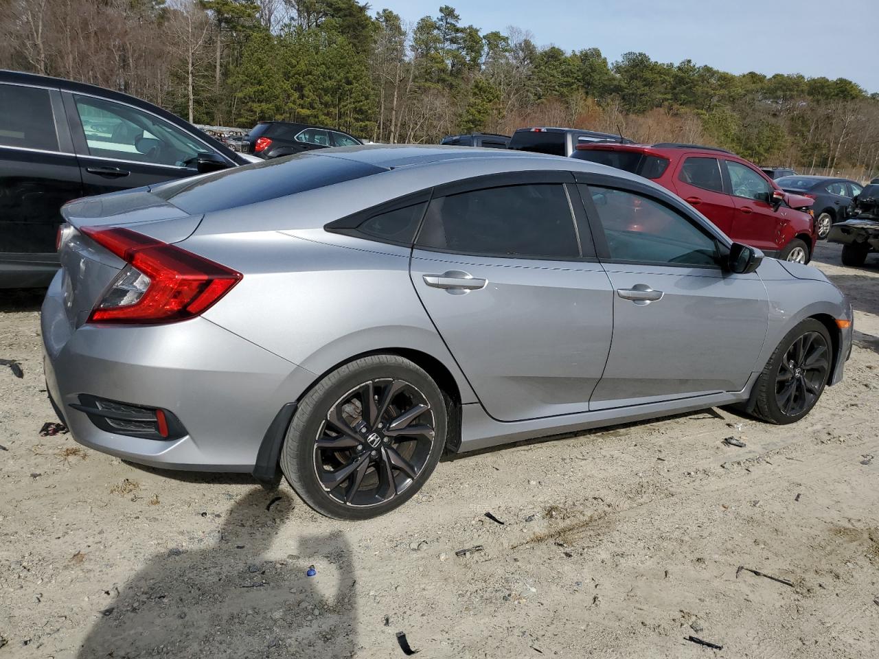 2018 Honda Civic VIN 19XFC2F50JE000153 Copart auction photo, mechanical / minor dent/scratches damage thumbnail 3