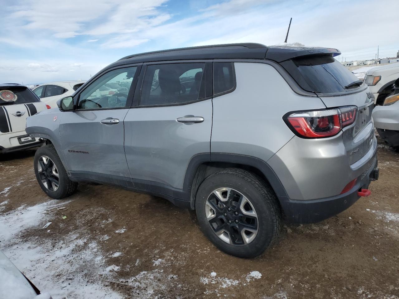 2018 Jeep Compass VIN 3C4NJDDB5JT192462 Copart auction photo, front end / minor dent/scratches damage thumbnail 2