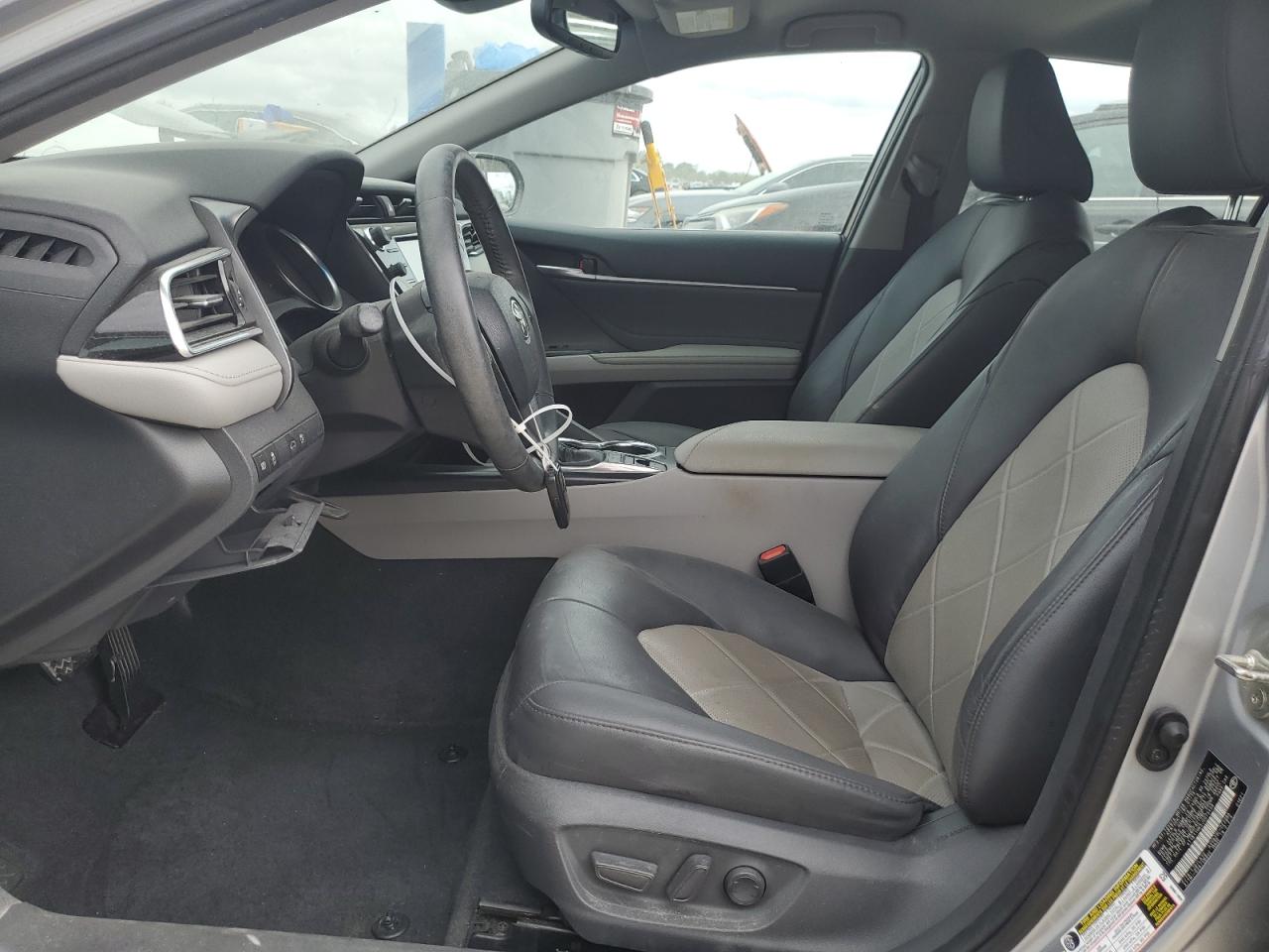 2018 Toyota Camry VIN 4T1B11HK5JU075459 Copart auction photo, rear end / minor dent/scratches damage thumbnail 7