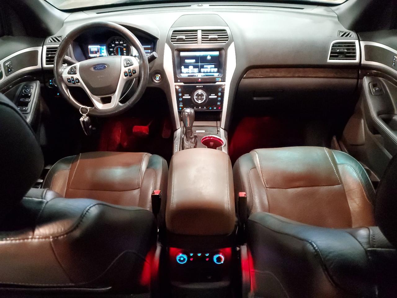2015 Ford Explorer VIN 1FM5K8F81FGA79279 Copart auction photo, front end / side damage thumbnail 8
