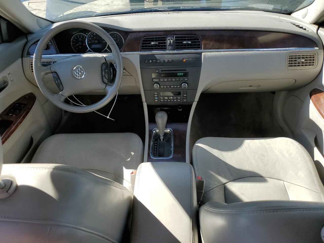 2008 Buick LaCrosse VIN 2G4WD582X81126427 Copart auction photo, front end damage thumbnail 8
