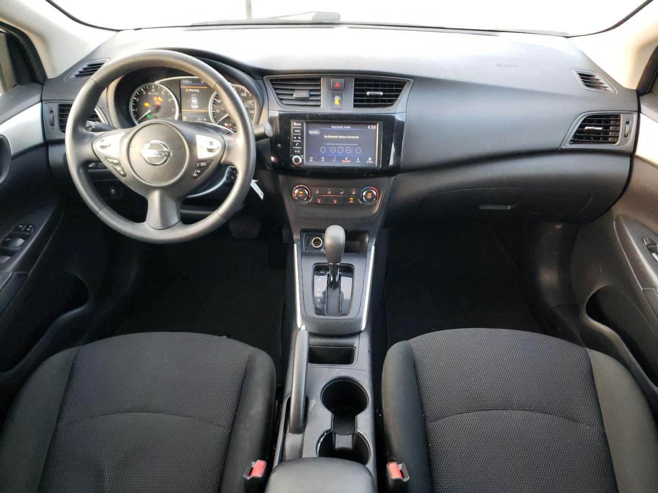 2019 Nissan Sentra VIN 3N1AB7AP0KY213951 Copart auction photo, front end / minor dent/scratches damage thumbnail 8