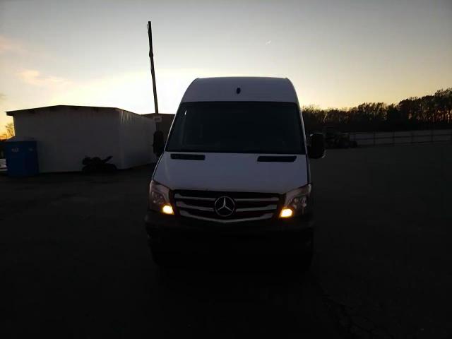 2015 Mercedes-Benz Sprinter VIN WD3PE8DC2FP147546 Copart auction photo, side damage thumbnail 11