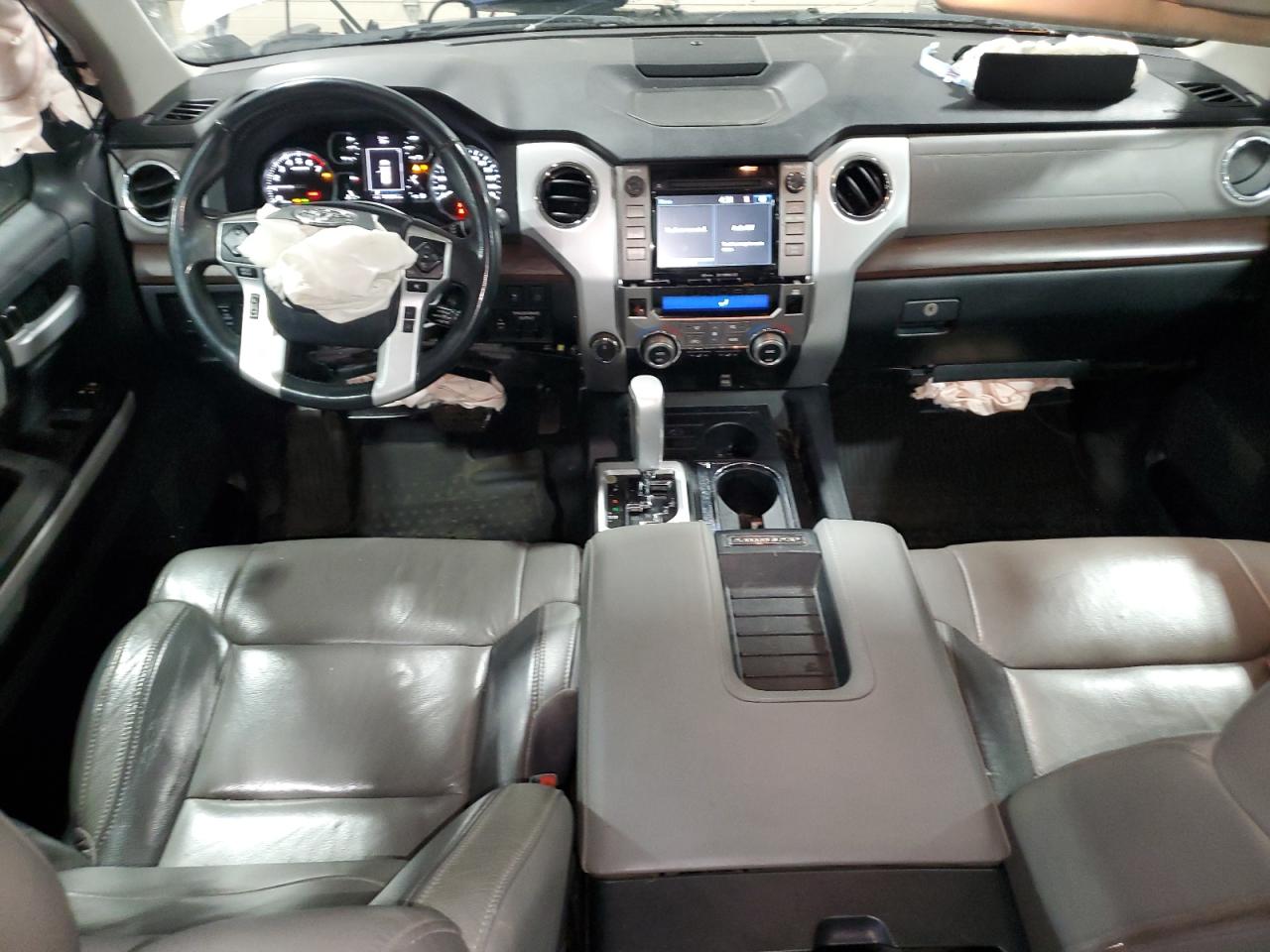 2018 Toyota Tundra VIN 5TFBW5F11JX745966 Copart auction photo, front end damage thumbnail 8