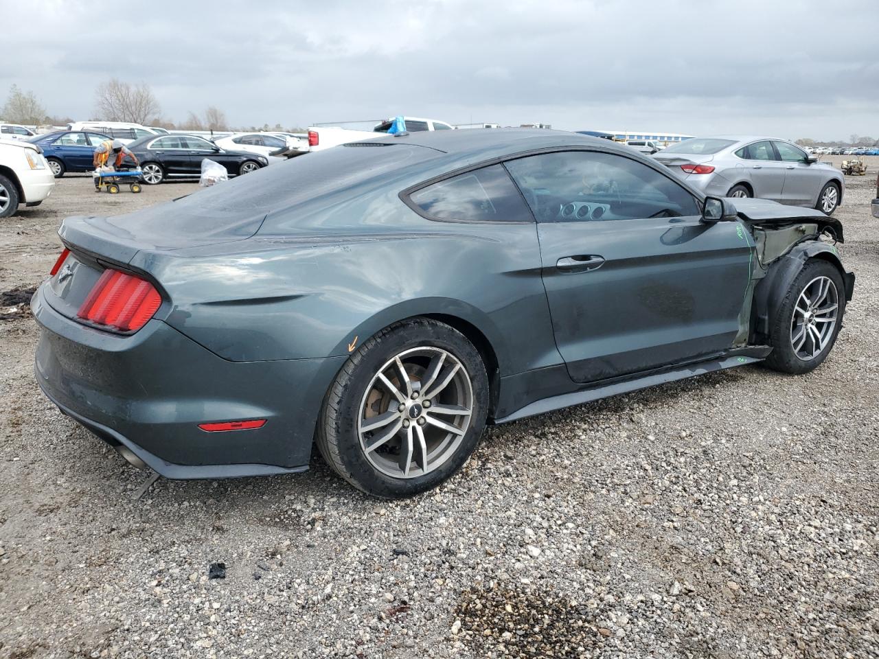 2015 Ford Mustang VIN 1FA6P8TH2F5349734 Copart auction photo, front end / minor dent/scratches damage thumbnail 3
