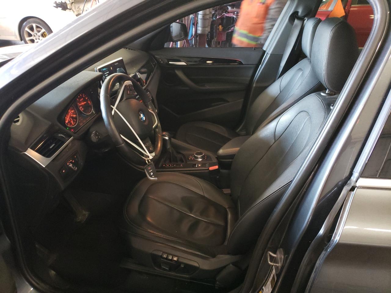 2017 BMW X1 VIN WBXHT3C35H5F80500 Copart auction photo, side / minor dent/scratches damage thumbnail 7