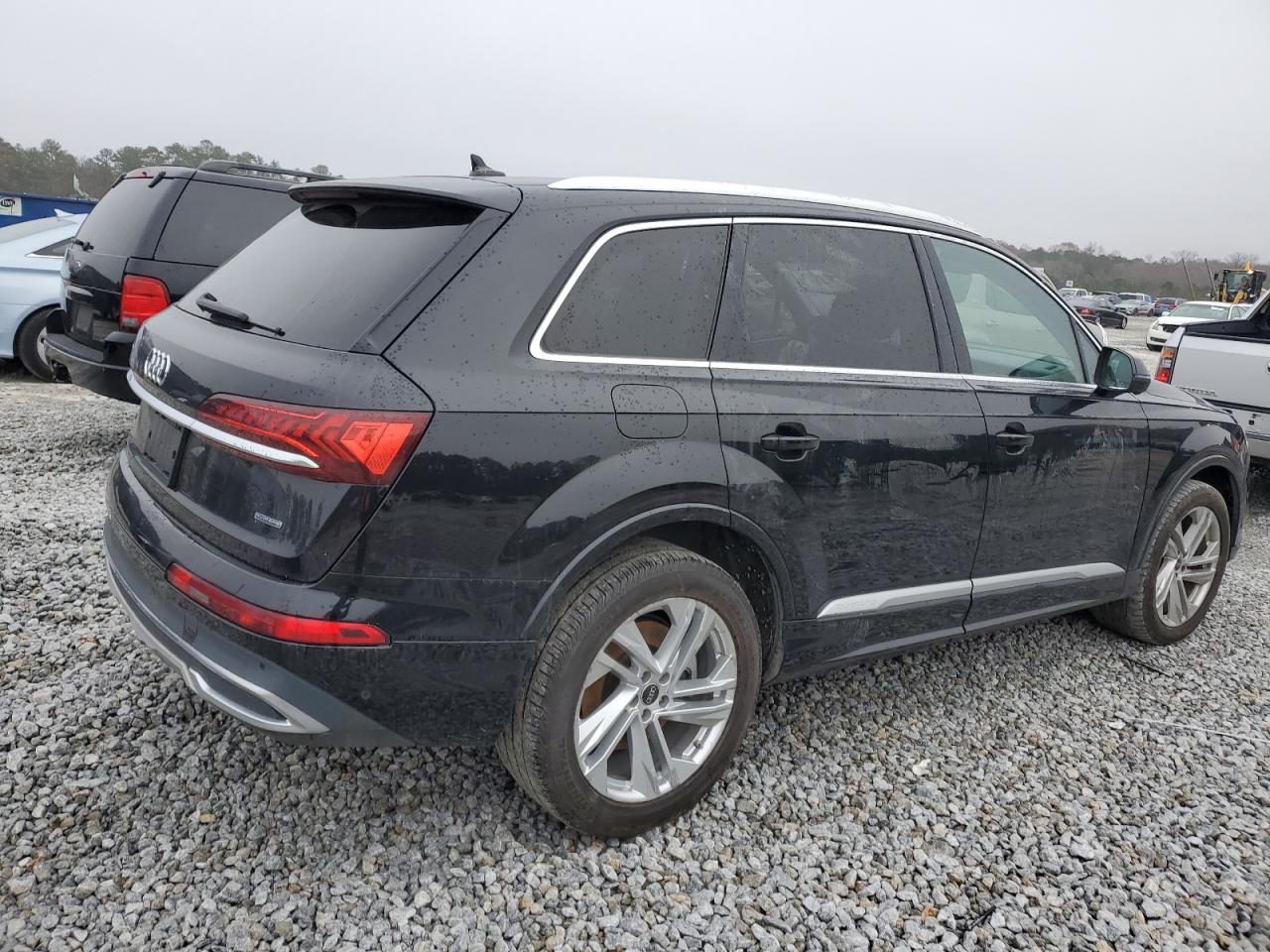2021 Audi Q7 VIN WA1LXAF71MD018518 Copart auction photo, front end / side damage thumbnail 3