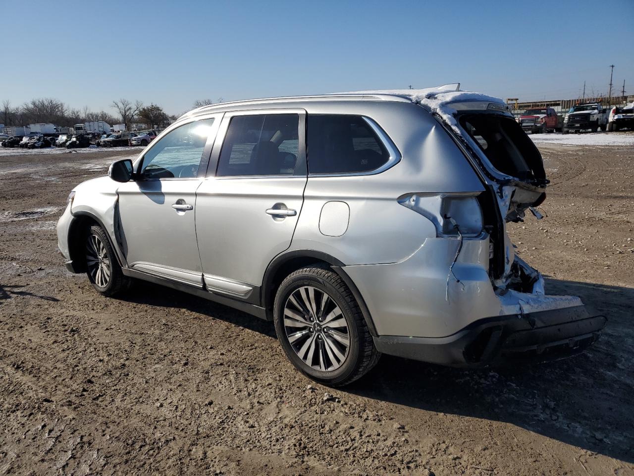 2020 Mitsubishi Outlander VIN JA4AZ3A34LZ023764 Copart auction photo, all over / undercarriage damage thumbnail 2