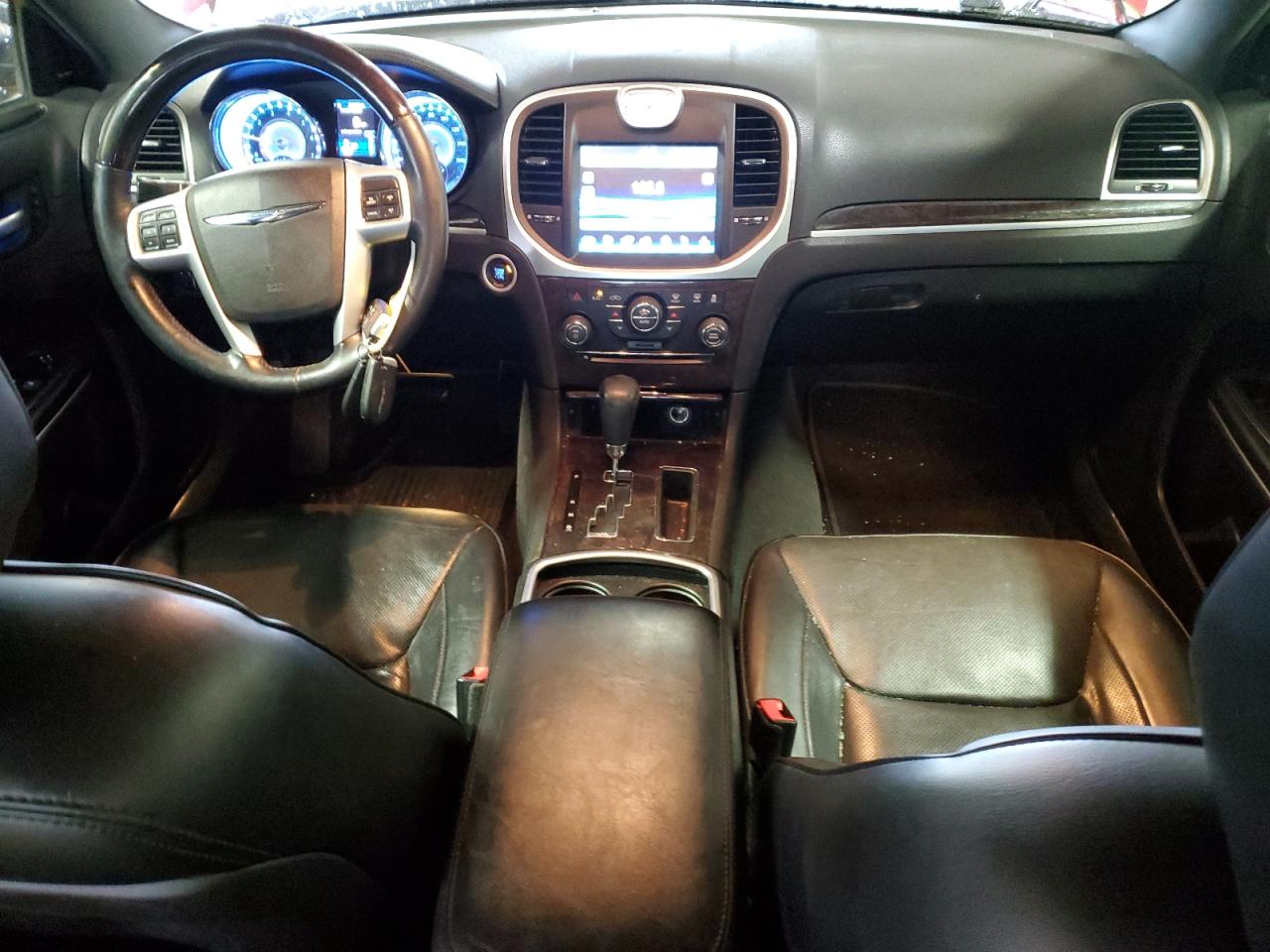 2013 Chrysler 300 VIN 2C3CCAKT8DH600918 Copart auction photo, side / rear end damage thumbnail 8