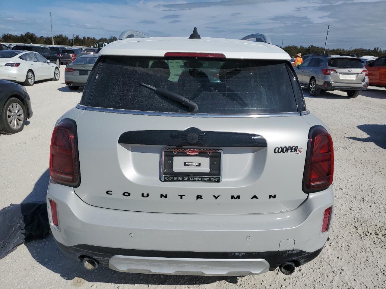 2022 MINI Cooper VIN WMZ53BR06N3P01174 Copart auction photo, water/flood damage thumbnail 6