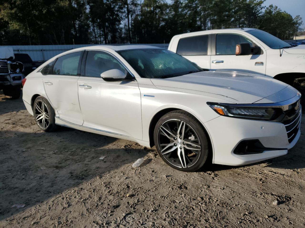 2022 Honda Accord VIN 1HGCV3F9XNA003884 Copart auction photo, side damage thumbnail 4