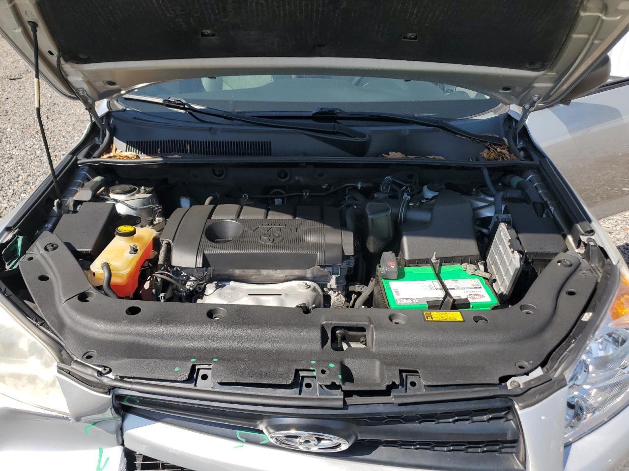 2011 Toyota RAV 4 VIN 2T3ZF4DV0BW085102 Copart auction photo, front end damage thumbnail 12
