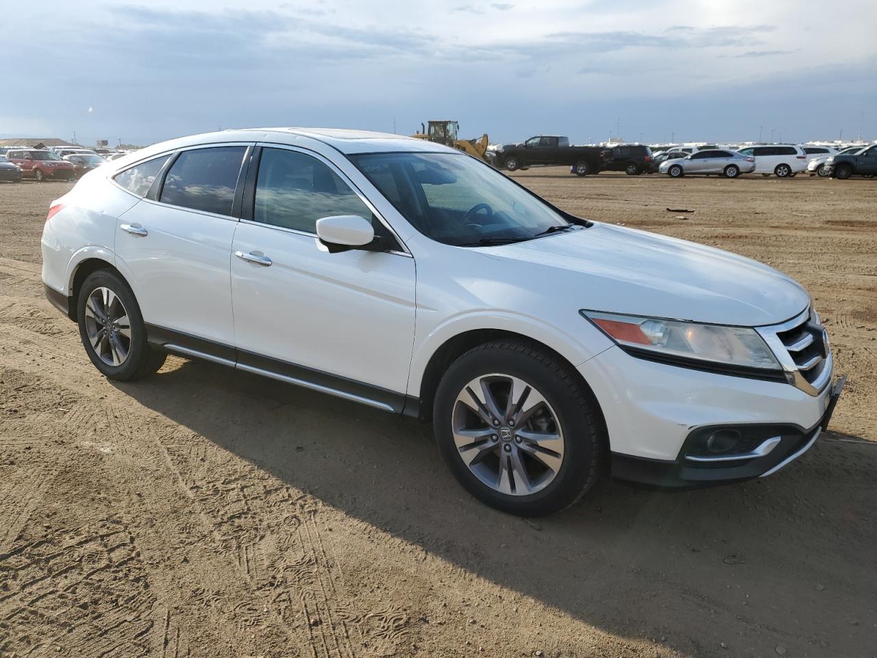 2014 Honda Crosstour VIN 5J6TF2H51EL001181 Copart auction photo, hail damage thumbnail 4