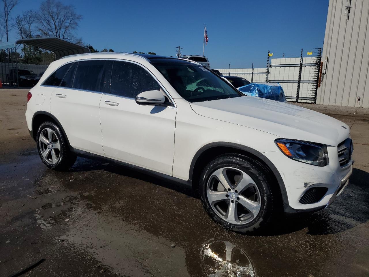 2017 Mercedes-Benz GLC VIN WDC0G4JBXHF181274 Copart auction photo, front end damage thumbnail 4