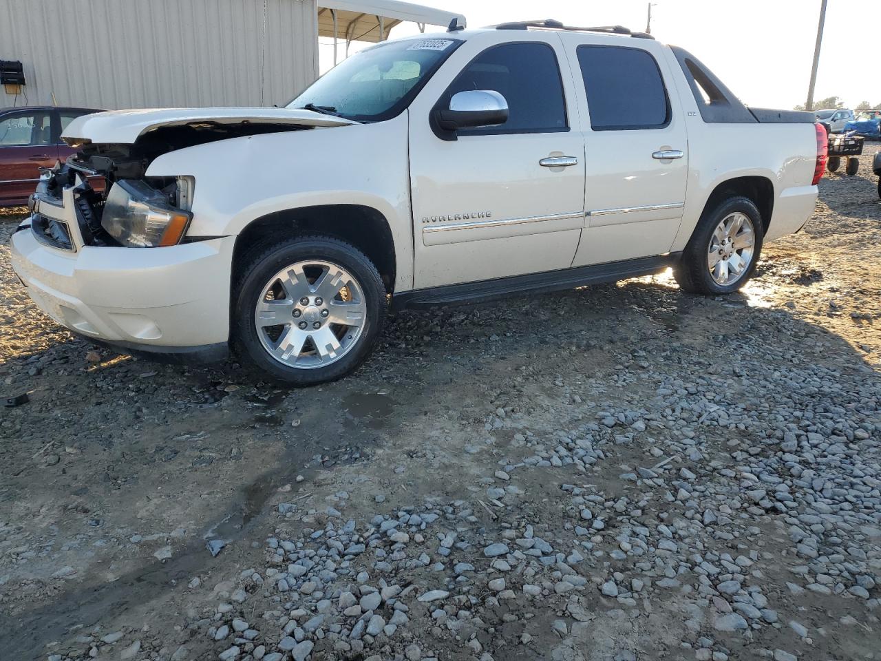 2011 Chevrolet Avalanche VIN 3GNMCGE06BG153949