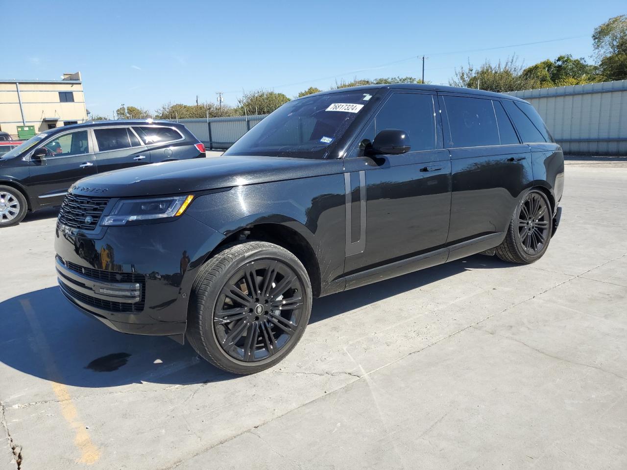 2023 Land Rover Range Rover VIN SALKPBFU2PA017373