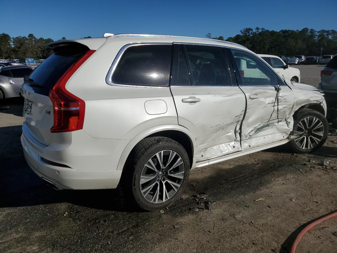 2021 Volvo XC90 VIN YV4A22PK2M1730569 Copart auction photo, side damage thumbnail 3