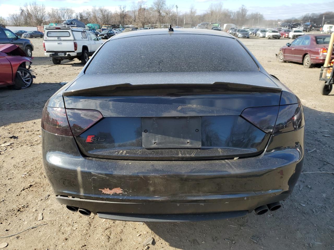 2010 Audi RS5 VIN WAUCVAFR8AA083101 Copart auction photo, side / minor dent/scratches damage thumbnail 6
